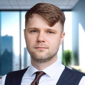 Олександр Шумський